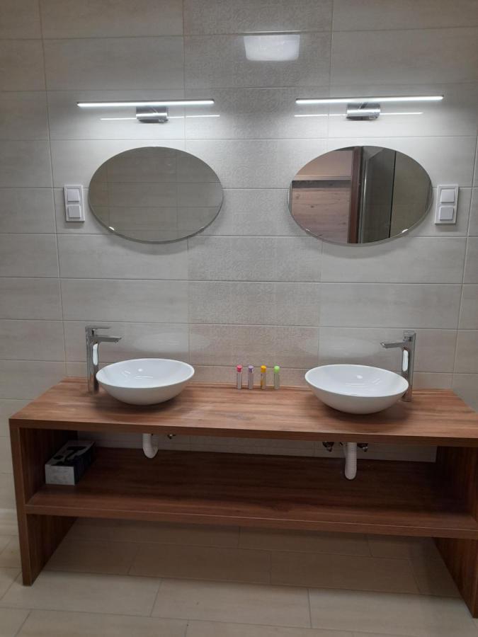 Orion Panzio Bed & Breakfast Hajdúszoboszló Dış mekan fotoğraf