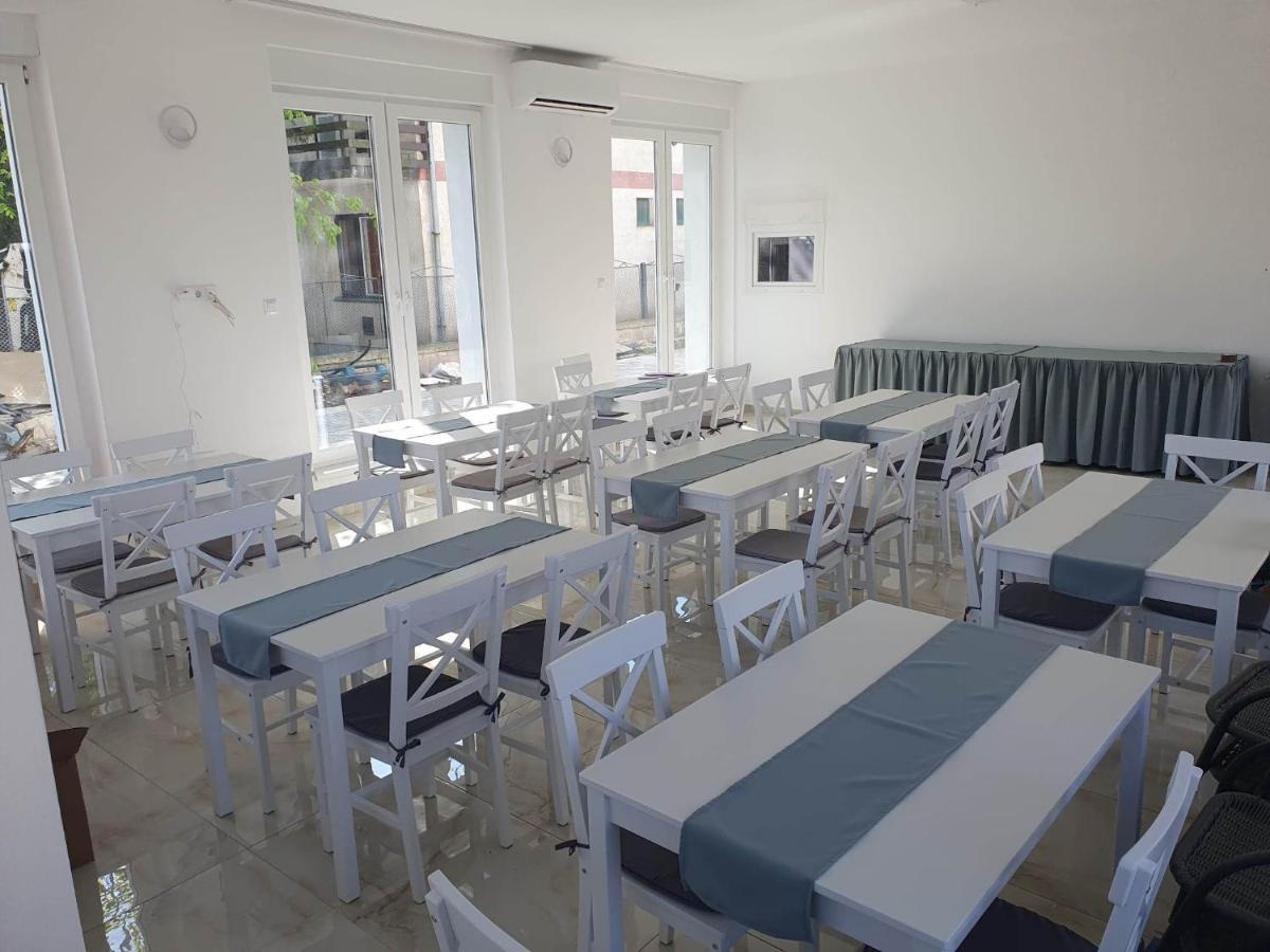 Orion Panzio Bed & Breakfast Hajdúszoboszló Dış mekan fotoğraf