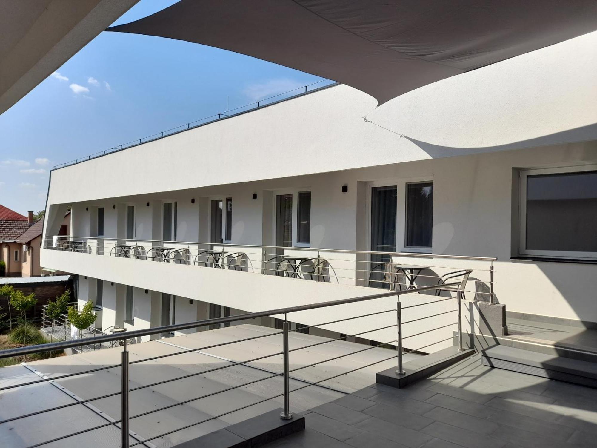 Orion Panzio Bed & Breakfast Hajdúszoboszló Dış mekan fotoğraf